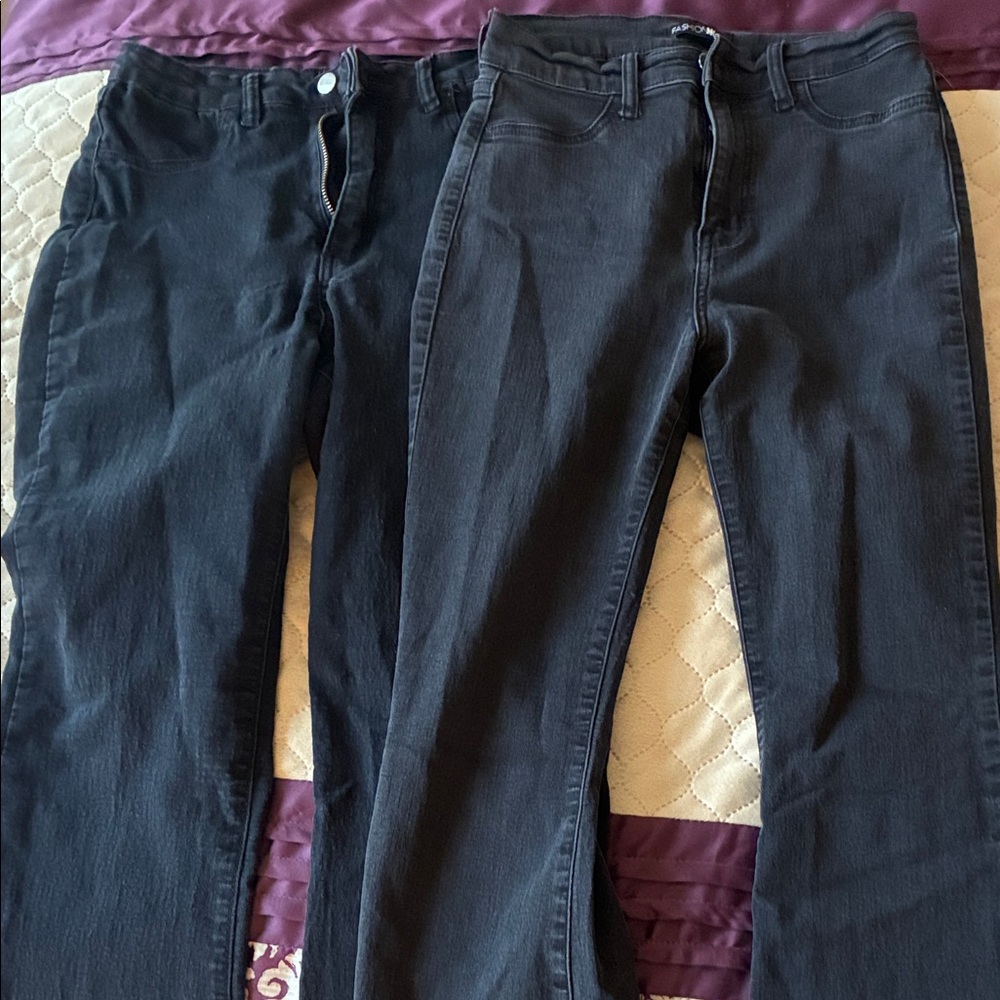 💜5/$25 Black Boot Cut Jeans